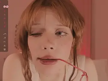 Stripchat Live Sex Cam of boobsybootie
