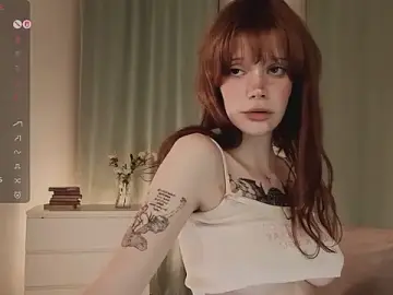 Stripchat Free Porn Cam of boobsybootie