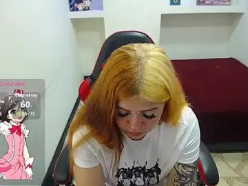 Stripchat Sex Cam of sara_winehouse1