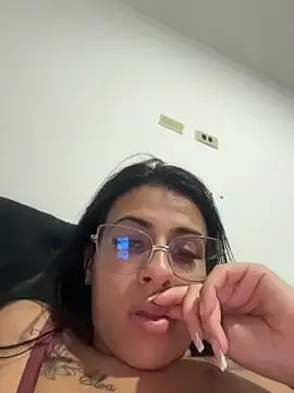 Stripchat Adult Webcam of Agatha_lindinha