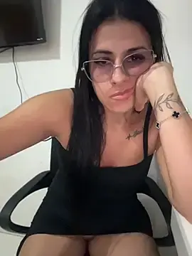 Stripchat Live Sex of Agatha_lindinha