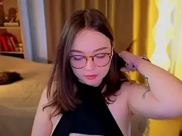 Stripchat Free Live Porn of MilenaSaint