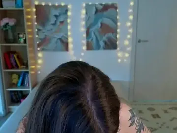 Stripchat Watch Live Sex Cams of MilenaSaint