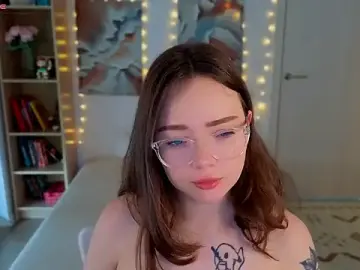 Stripchat Nude Webcam of MilenaSaint