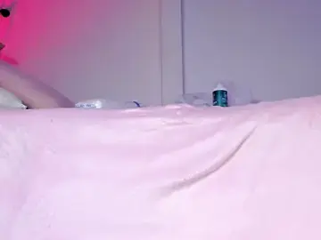Stripchat Sex Cam of Swt_skinny_