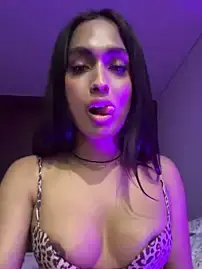 Stripchat Live Sex of carminaurmommy