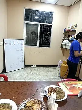 Stripchat Live Sex Cam of DanelyLopez