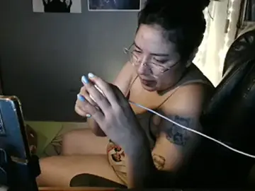 Stripchat Free Porn Cam of DanelyLopez