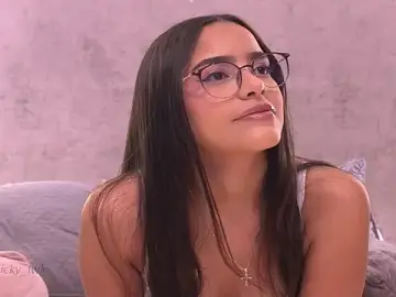 Stripchat Live Sex Cam of Nicky_and_Blake