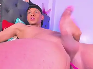 Stripchat Live Sex Cam of Jake_Thomas