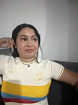 Stripchat Live Porn of Pretty_Isadora