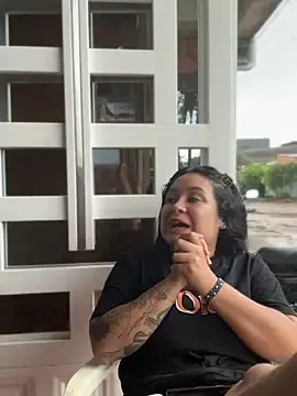 Stripchat Free Porn Cam of Pretty_Isadora