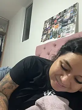 Stripchat Best live sex cam show of Pretty_Isadora