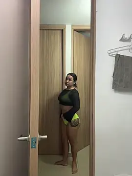 Stripchat Nude Webcam of Pretty_Isadora