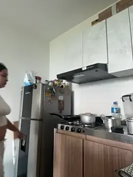 Stripchat Adult Webcam of Pretty_Isadora