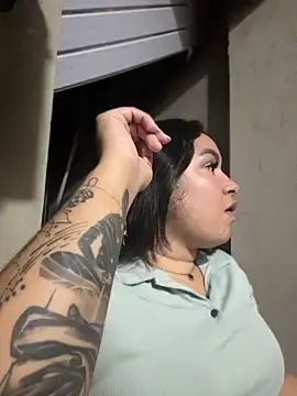 Stripchat Free Live Porn of Pretty_Isadora