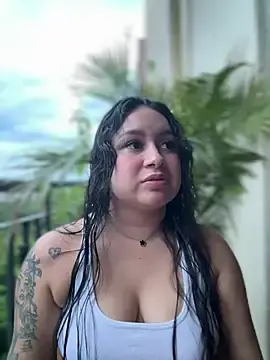 Stripchat Watch Live Sex Cams of Pretty_Isadora
