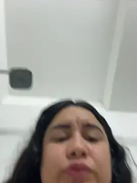 Stripchat Live Porn of Pretty_Isadora
