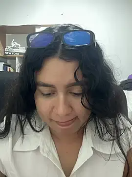 Stripchat Best Webcam of Pretty_Isadora
