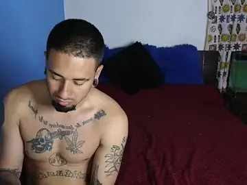 Stripchat Watch Live Sex Cams of tony_and_sophia