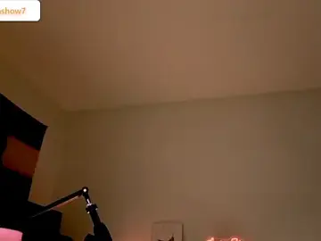 Stripchat Watch Live Sex Cams of JordanShow