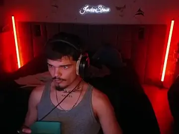 Stripchat Live Sex Cam of JordanShow