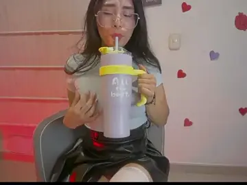 Stripchat Adult Video Chat of sasha_jonne