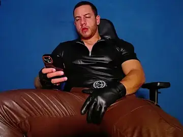 Stripchat Live Porn of Maxxxpowerful