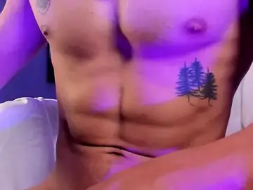 Stripchat Nude Webcam of AkazaBoy_