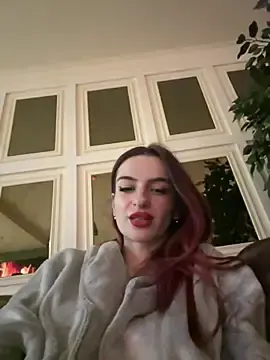 Stripchat Adult Webcam of CassieFox_