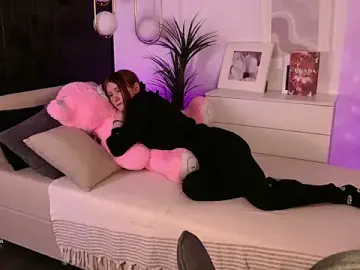 Stripchat Free Porn Cam of DonnaDaze