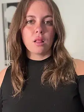 Stripchat Watch Live Sex Cams of Samantha_official