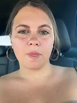 Stripchat Watch Live Sex Cams of Samantha_official