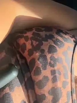 Stripchat Sex Cam of Samantha_official