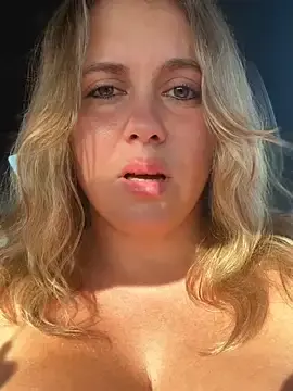 Stripchat Watch Live Sex Cams of Samantha_official