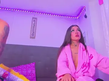 Stripchat Live Porn of Andrea_flow