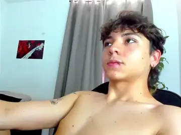 Stripchat Sex Cam of Joe23__