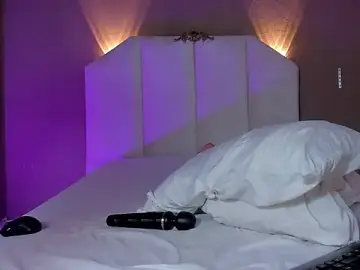 Stripchat Adult Video Chat of Juliette__3