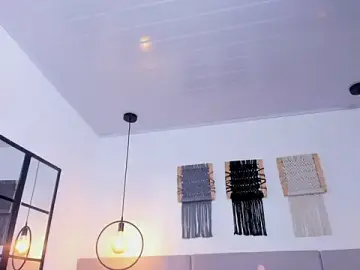 Stripchat Sex Cam of Sweet_camille