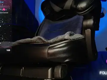 Stripchat Best Webcam of Tom_kio