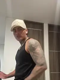 Stripchat Live Sex Cam of Dominiofit