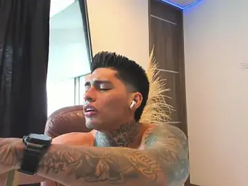 Stripchat Best live sex cam show of Dominiofit