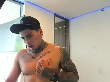 Stripchat Free Porn Cam of Dominiofit