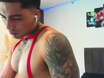 Stripchat Free Porn Cam of Dominiofit