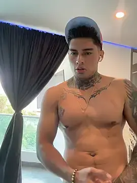 Stripchat Live Porn of Dominiofit