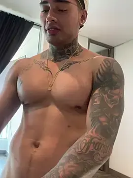 Stripchat Live Sex of Dominiofit