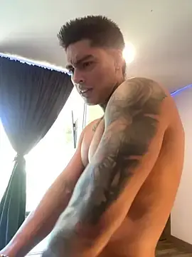 Stripchat Sex Cam of Dominiofit
