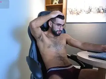 Stripchat Nude Webcam of Ethan__Walker