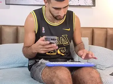 Stripchat Sex Cam of Ethan__Walker