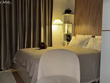 Stripchat Sex Cam of Lex_Love